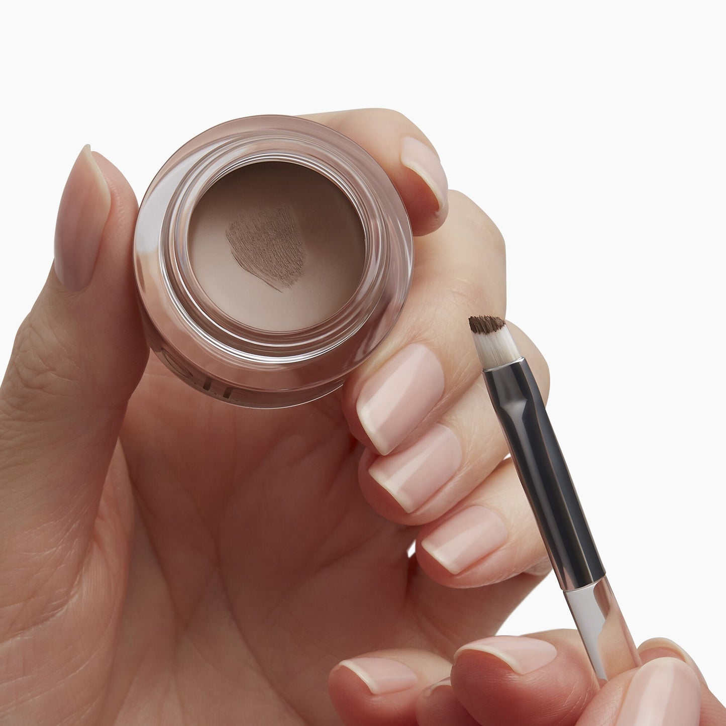 precision-dual-sided-eyebrow-brush-y2 85315_PrecisionDualSidedEyebrowBrush_Model.jpg
